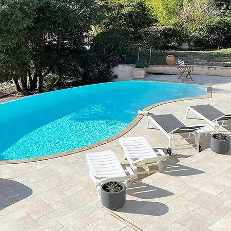 Les Jasmins Piscine Proche Jardin וילה *